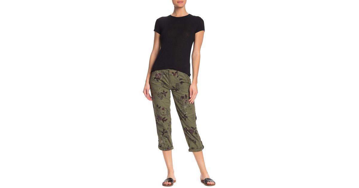 Democracy Cotton Floral Convertible Utility Cropped Capris in Green | Lyst