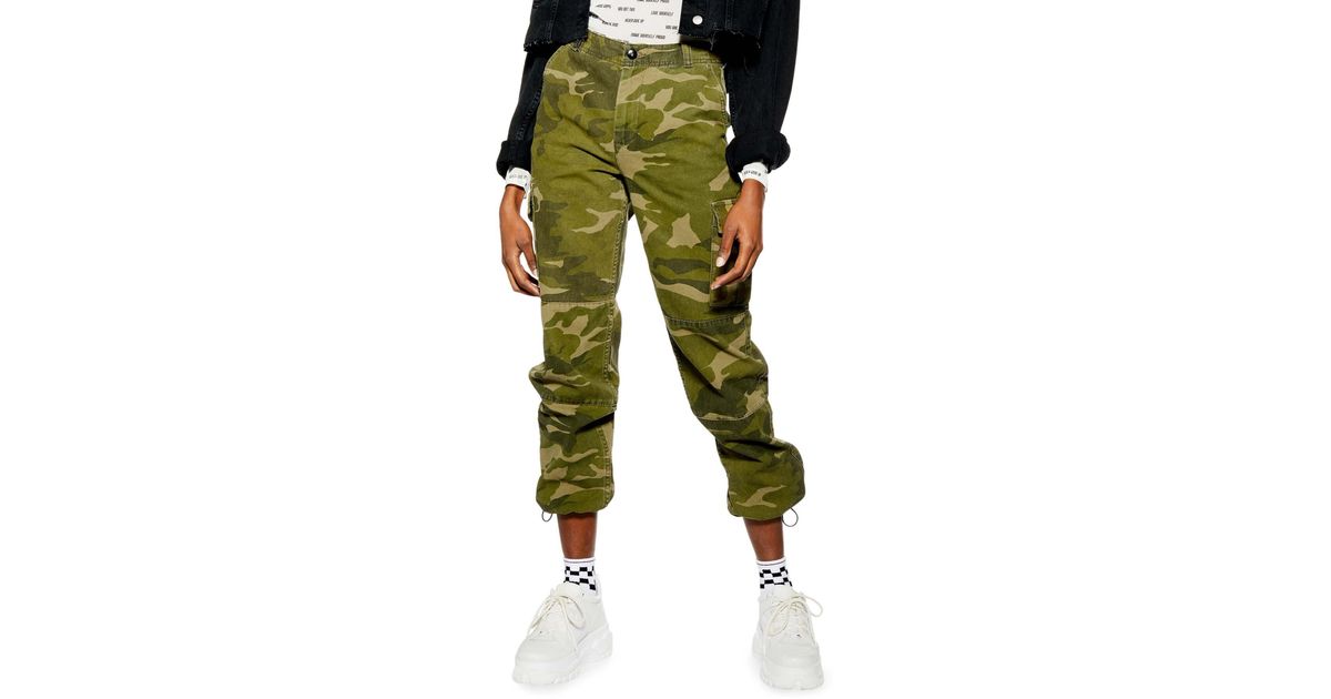 TOPSHOP Combat Camouflage Trousers in Green | Lyst