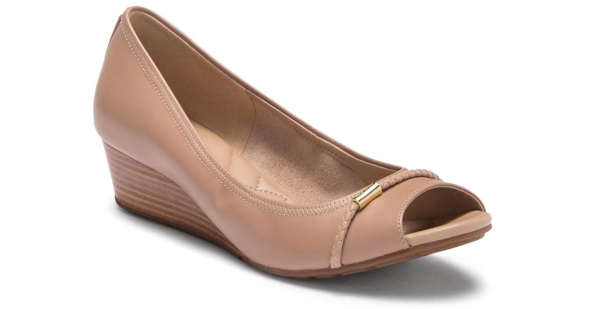 cole haan emory leather wedge pump