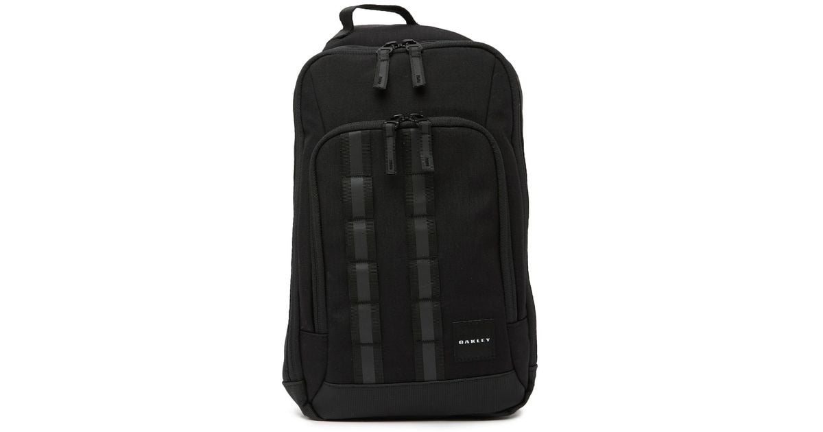 Oakley utility one shoulder bag outlet