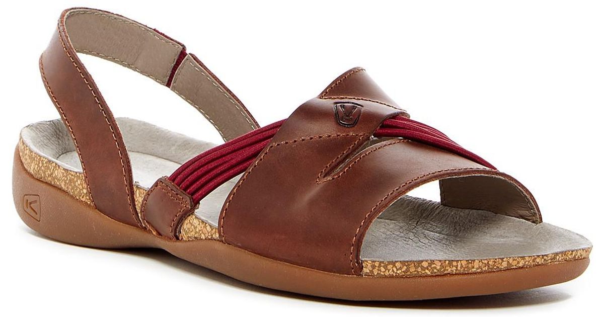 keen dauntless strappy sandals
