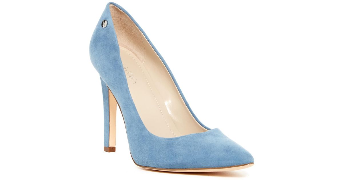 calvin klein suede pumps