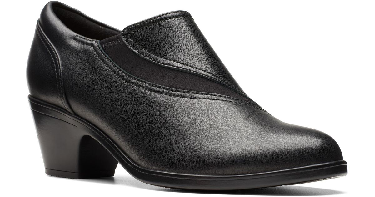 clarks adriel lily bootie