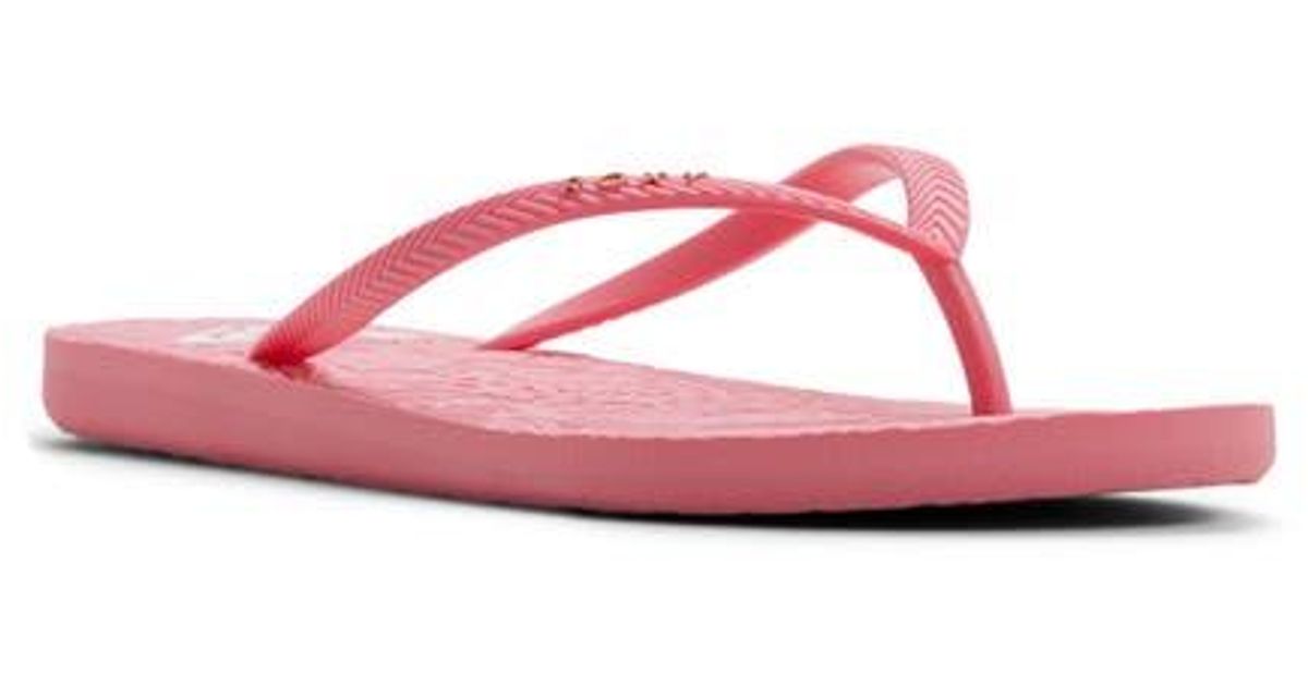 Wec Roxy Pink Roxy Antilles Iii Flip Flop in Pink | Lyst