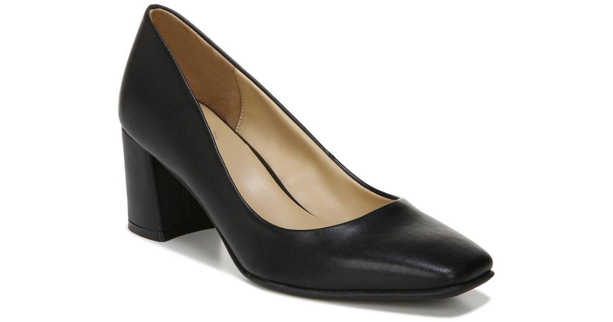 naturalizer square toe pumps