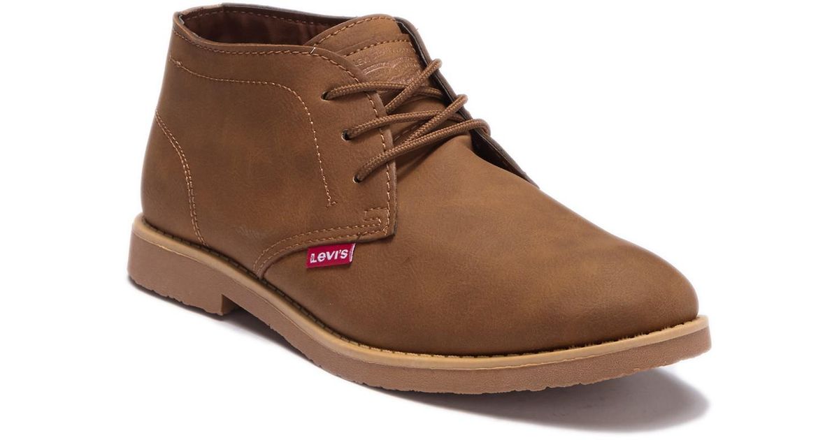 levi's sonoma wax chukka boot