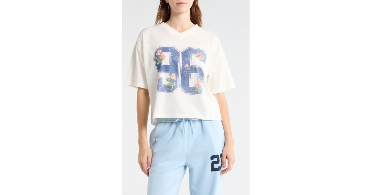 THE VINYL ICONS 96 Floral Football T-Shirt in Blue | Lyst
