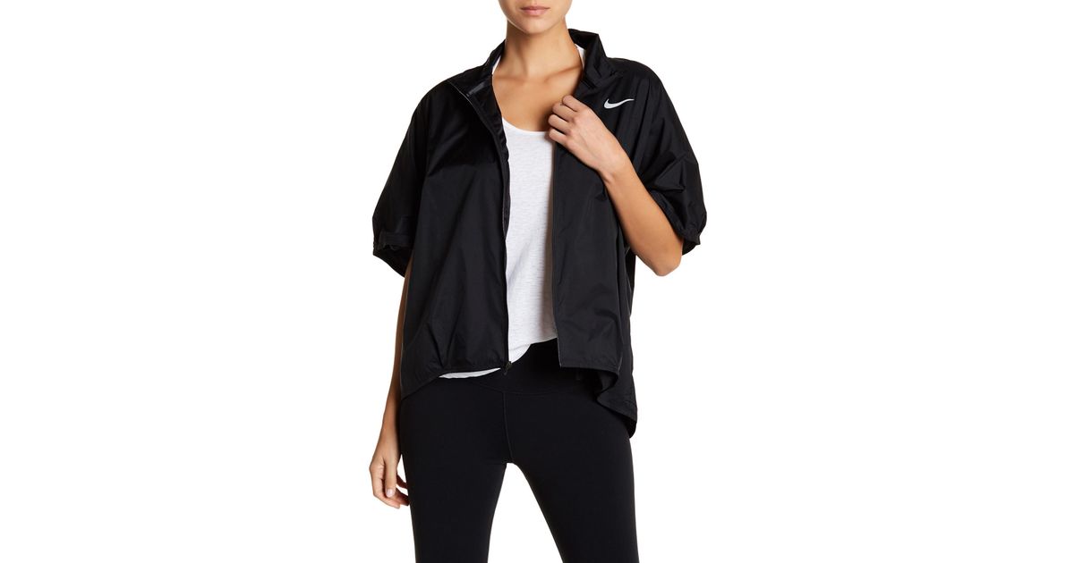 nike windbreaker short sleeve
