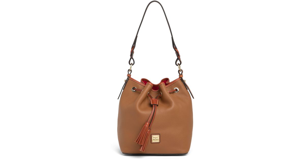 Dooney & Bourke Tasha Leather Drawstring Shoulder Bag in Brown | Lyst