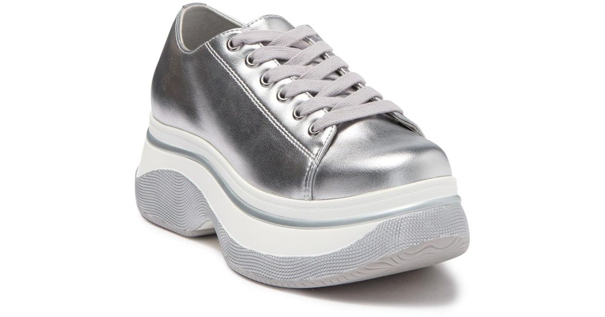Steve madden flare platform sneaker Clearance