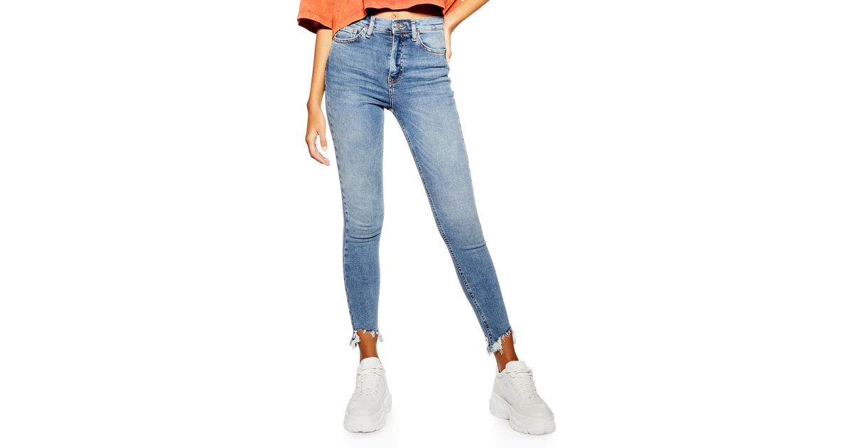 TOPSHOP Denim Jamie Jagged Hem Jeans in 