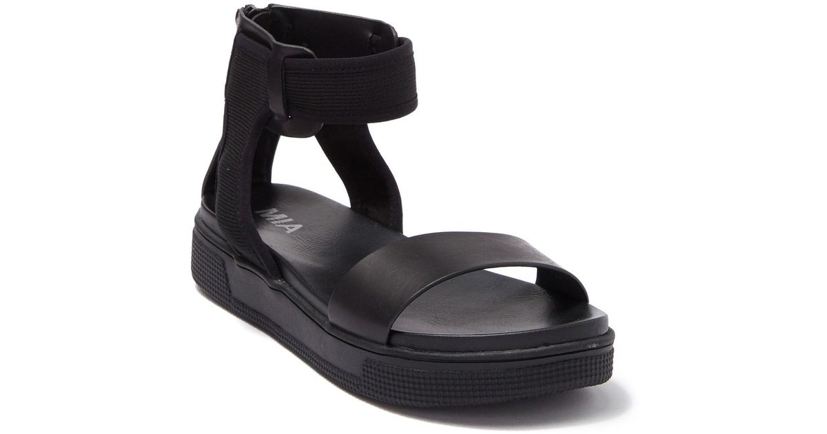 Mia black 2024 platform sandals