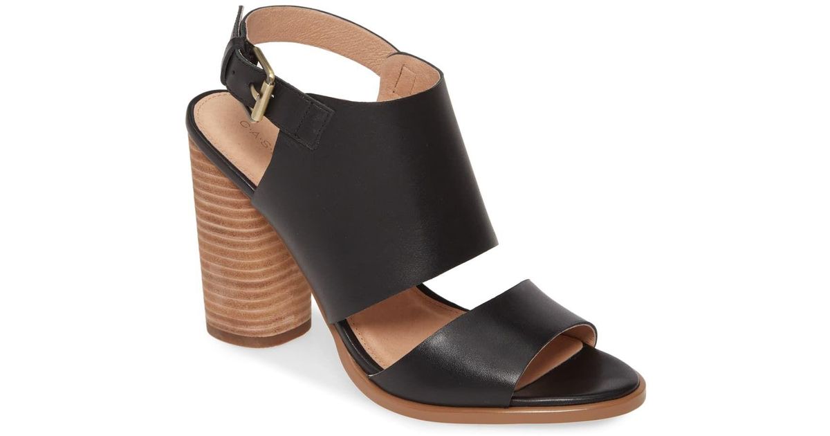 caslon miriam sandal