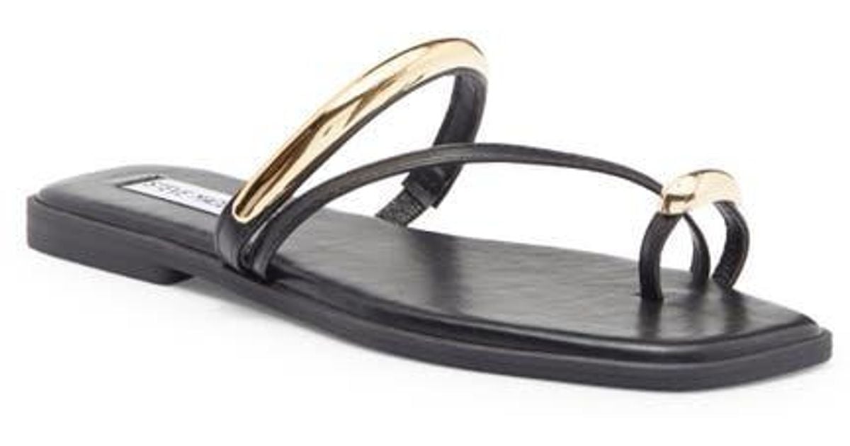 【Steve Madden】Arley スクエアトゥ サンダル US発 トレンド Steve Madden】Arley スクエアトゥ サンダル US発 トレンド