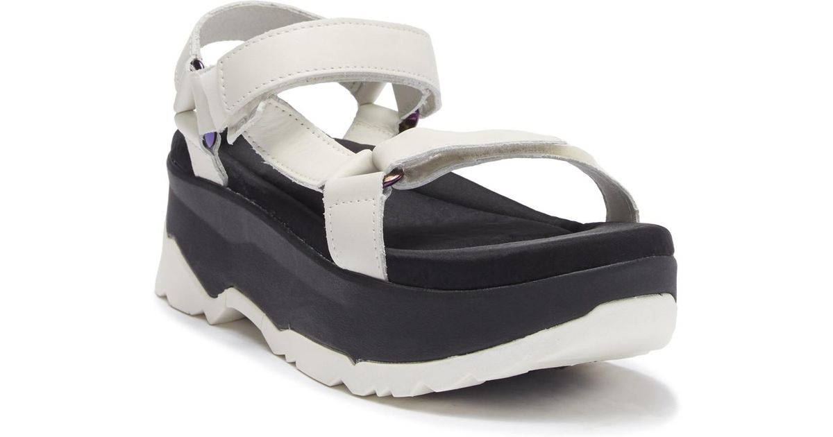 teva zamora universal