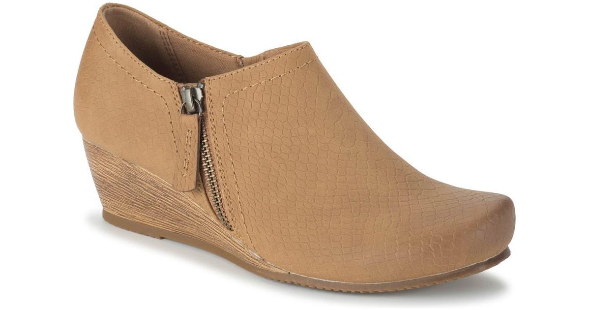 bare traps peanut wedge bootie