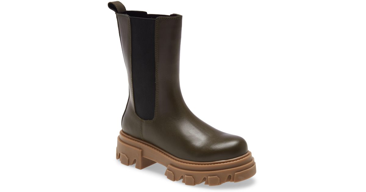 echoe platform chelsea boot steve madden