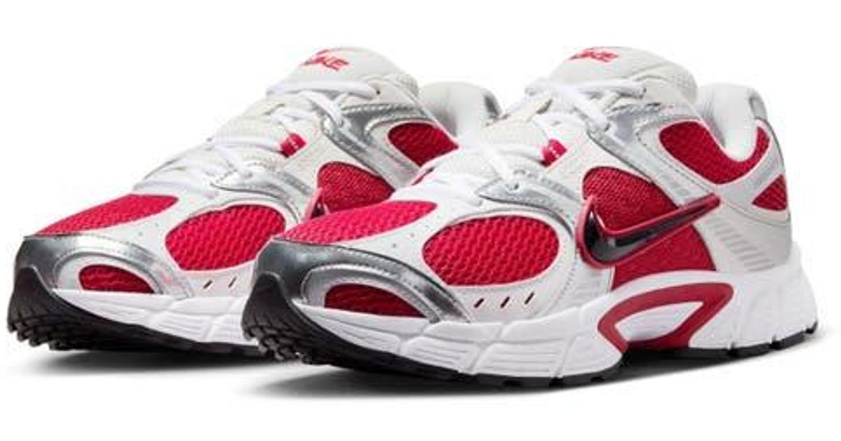 Nike V5 Rnr Sneaker in Red for Men | Lyst