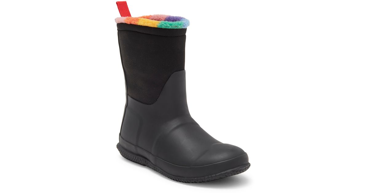 lined rain boot