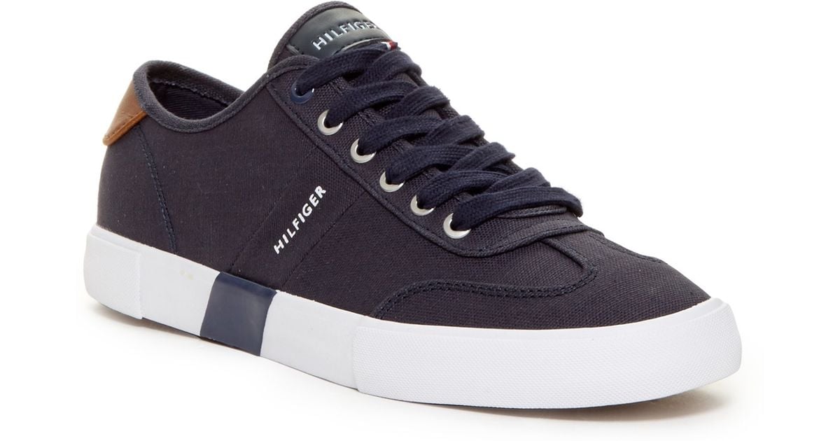 tommy hilfiger pandora shoe