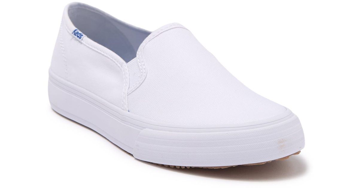 g by guess sandals