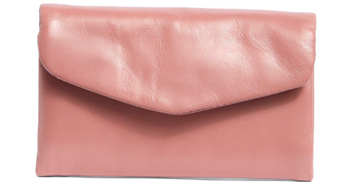 Hobo International Lacy Wallet in Pink | Lyst