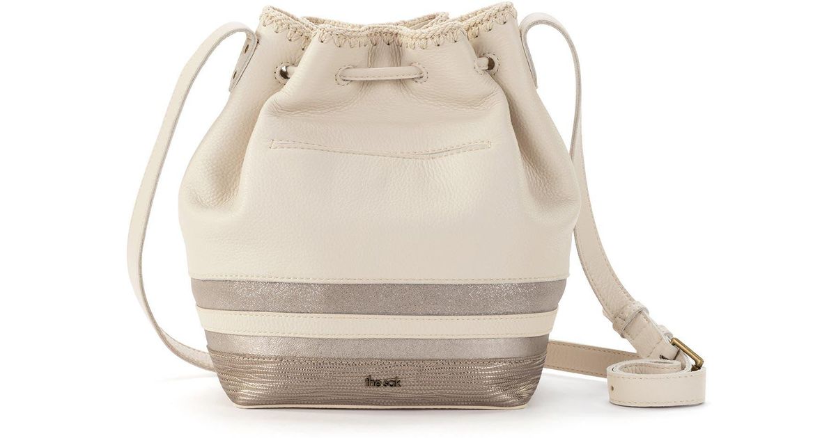 The Sak Ivy Drawstring Leather Bucket Bag In Rose Shimmer Block At