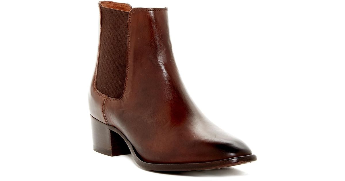 frye dara chelsea boot