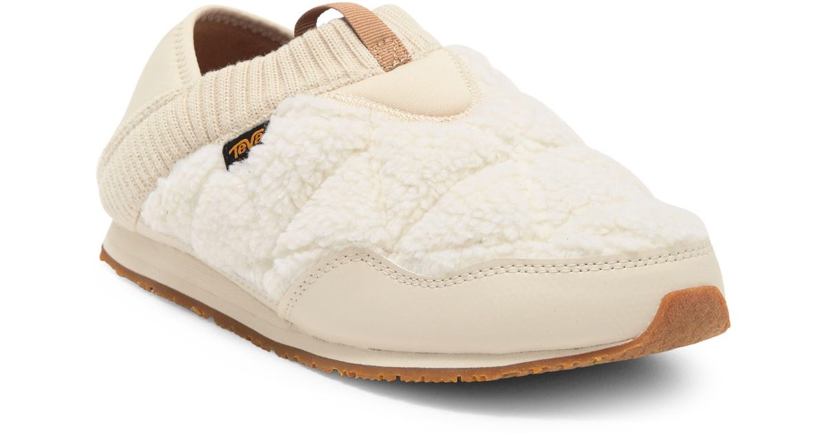 Teva Ember Fleece Slip-on in White | Lyst