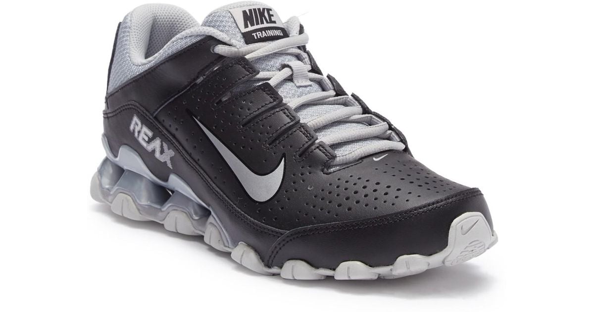 nike reax 8 tr stores