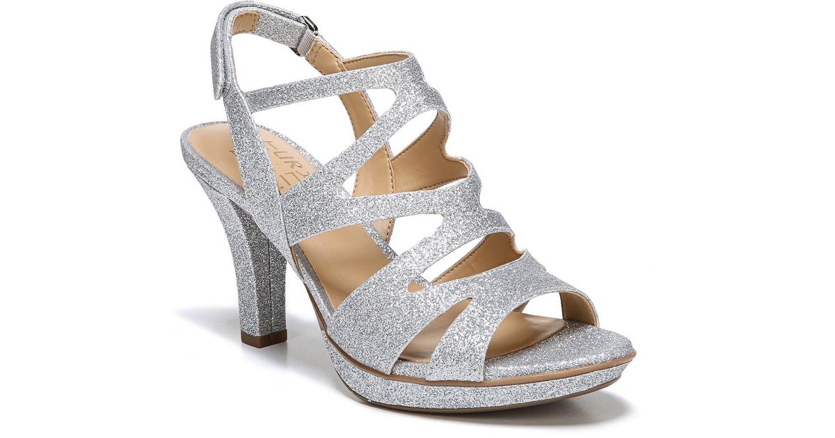 dsw naturalizer dianna