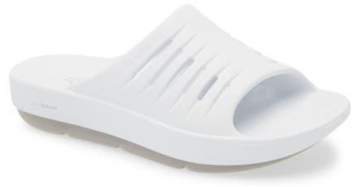 Skechers Go Recover Refresh Slide Sandal in White | Lyst