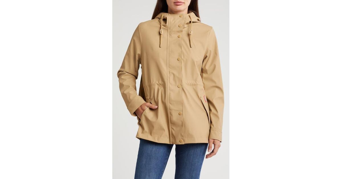 HUNTER Rubberized Waterproof Rain Jacket in Natural Lyst