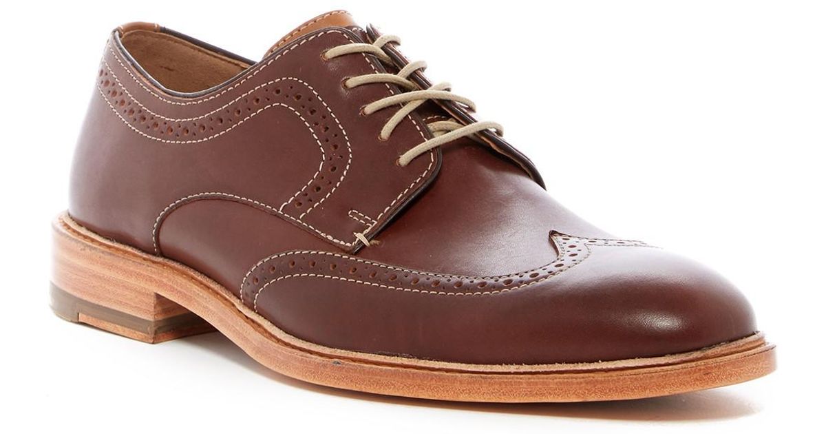 johnston & murphy campbell wingtip chukka boots