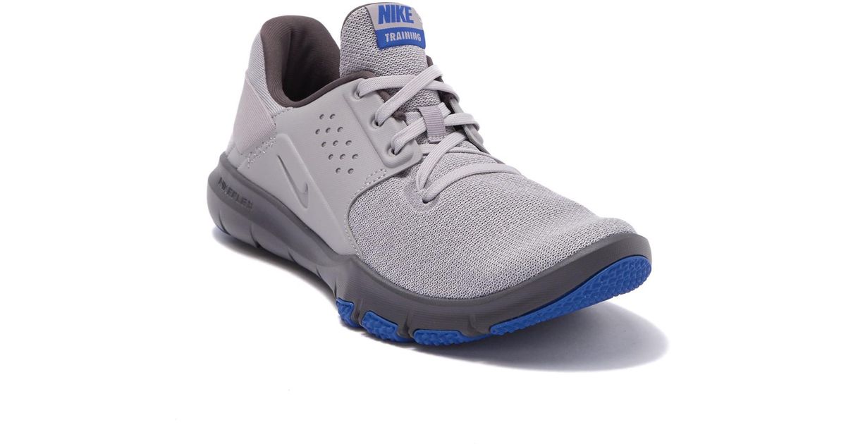 flex control tr3 training sneaker