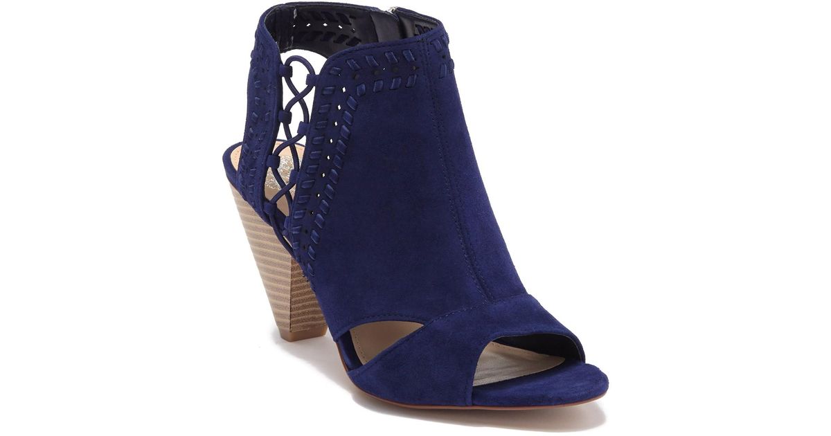 vince camuto emmia