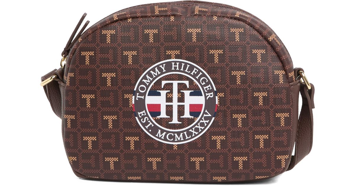 Tommy Hilfiger Waverly Dome Crossbody Bag In Chestnut/heritage Brown At