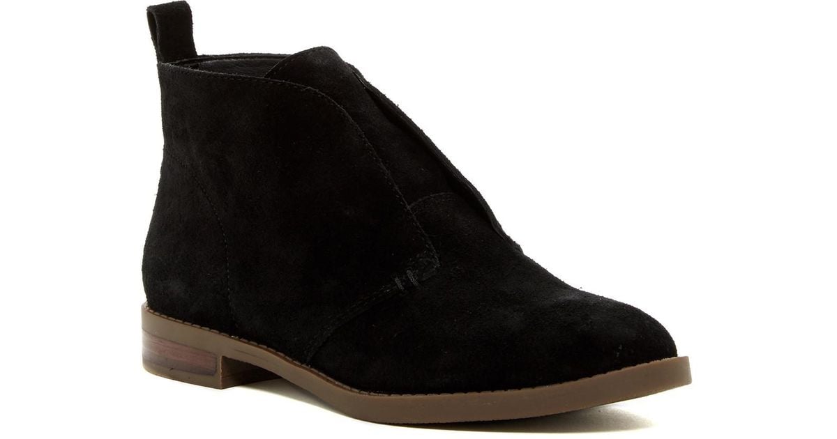 franco sarto chukka