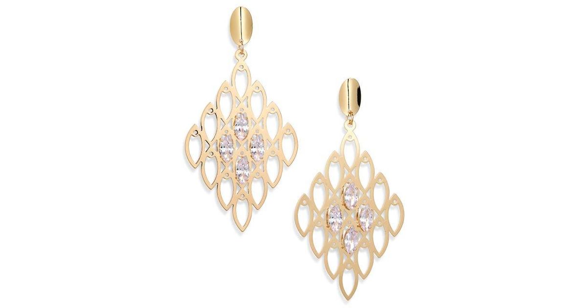 Tasha Earrings :: Gold