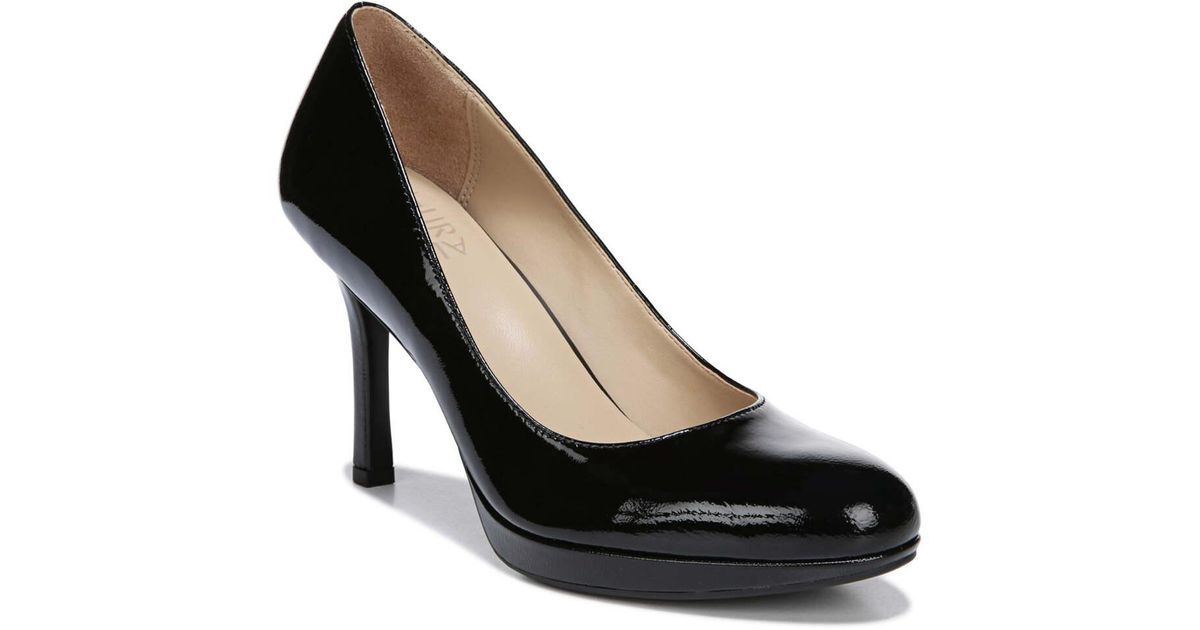 naturalizer black patent pumps