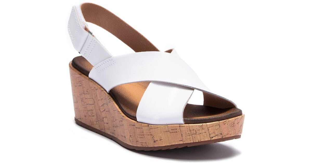 clarks stasha hale white