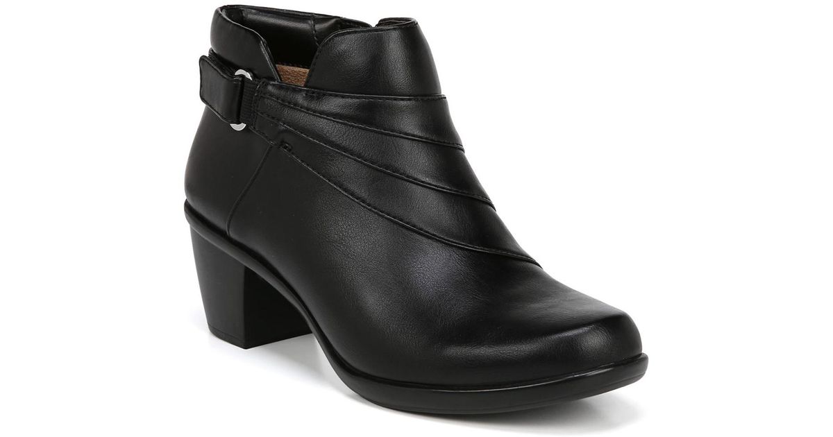 naturalizer ankle boots wide width