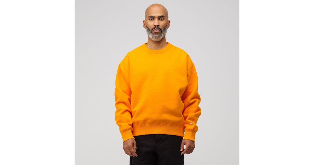 orange nike crewneck sweatshirt