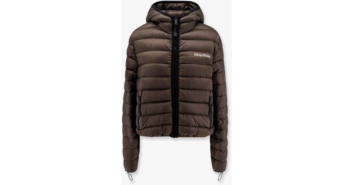 ダウンジャケット・コート Miu Miu Recycled Polyester Hooded Down Jacket Miu Miu Recycled Polyester Hooded Down Jacket in Black | Lyst