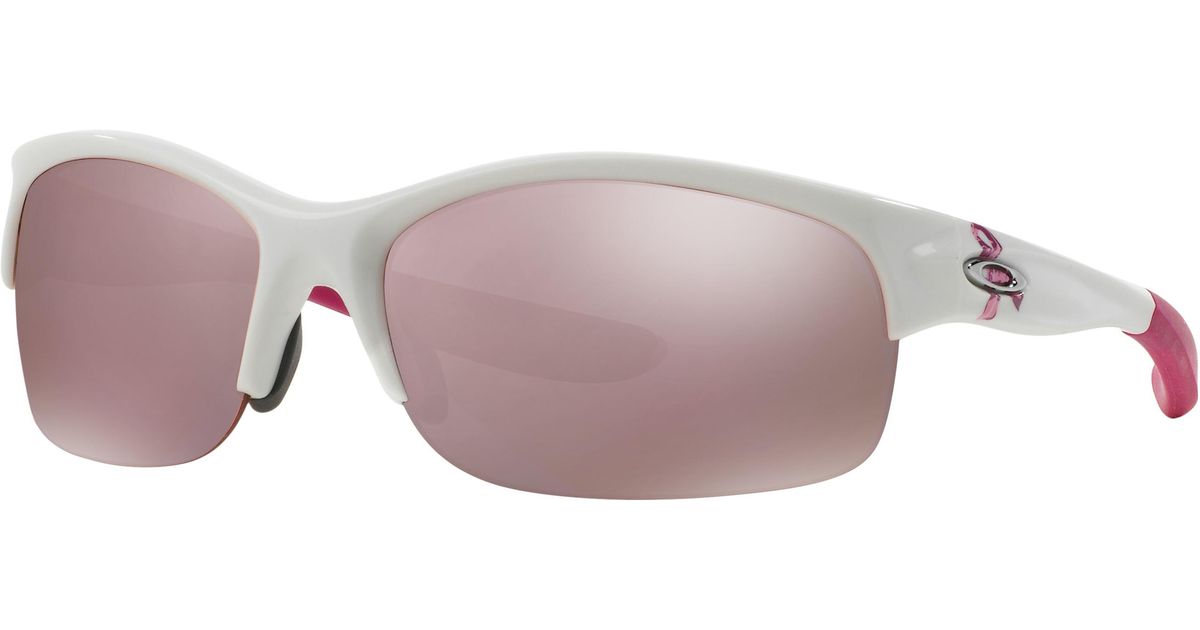 Oakley Commit® Sq Ysc Breast Cancer Awareness | Lyst