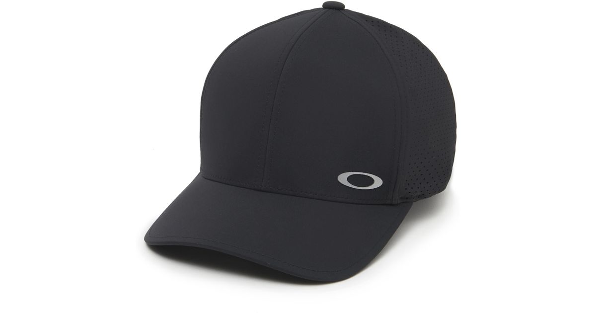 oakley aero perf hat