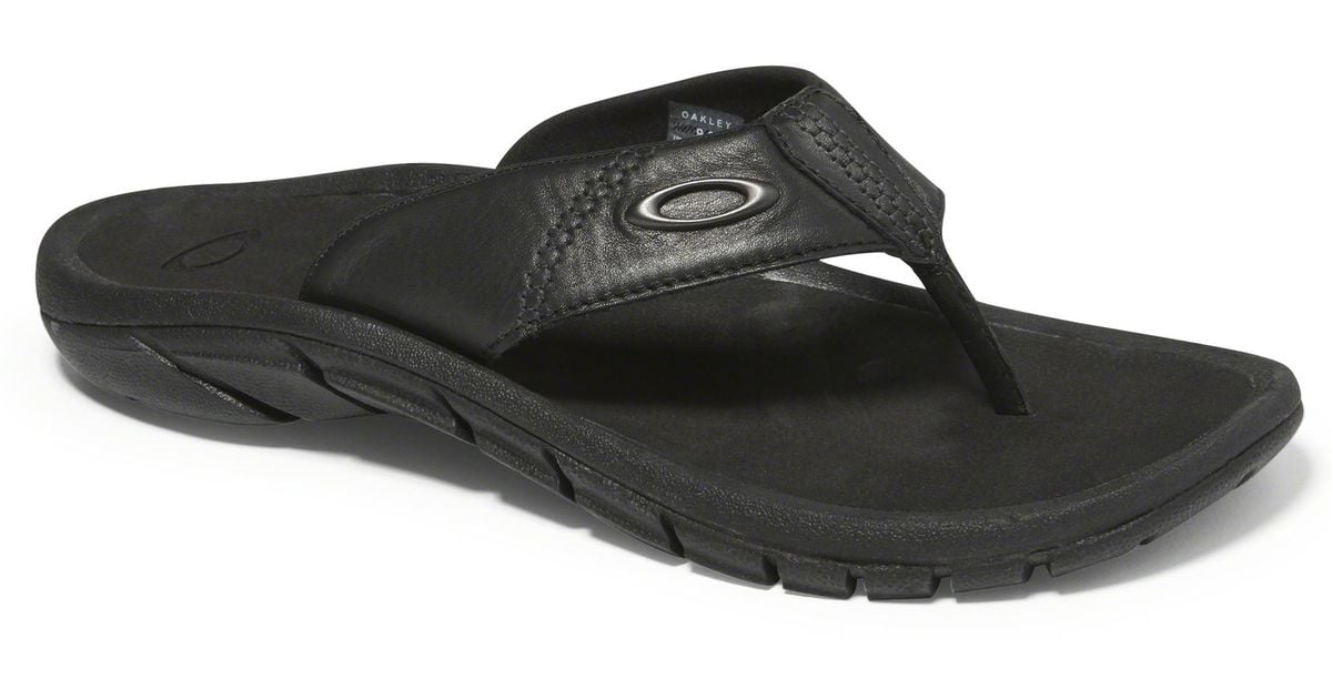 oakley leather sandals