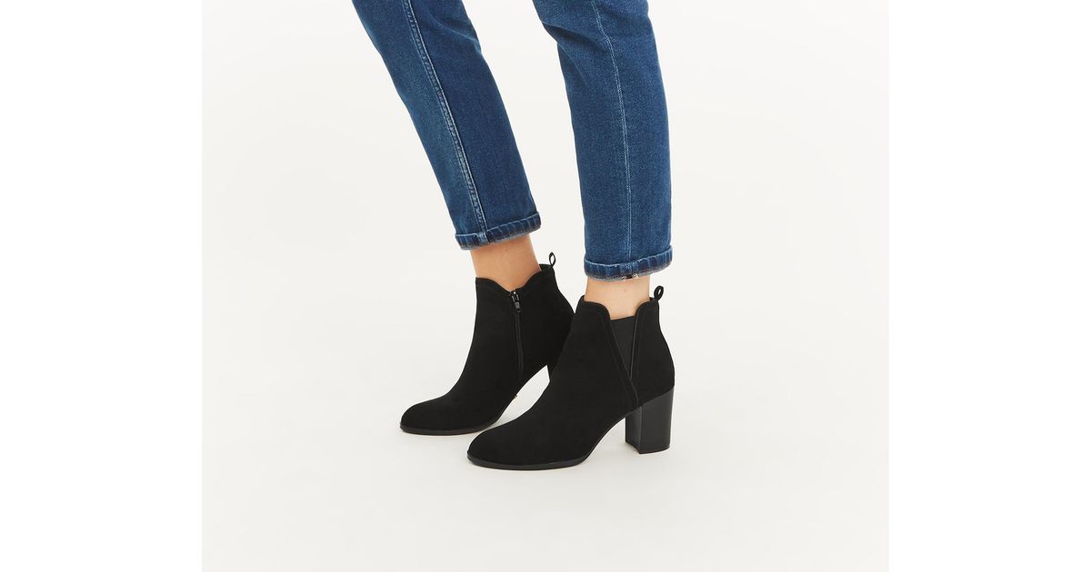 asics tiger gel saga white