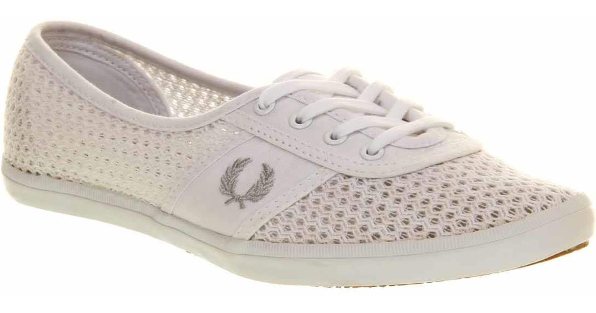 fred perry aubrey pumps