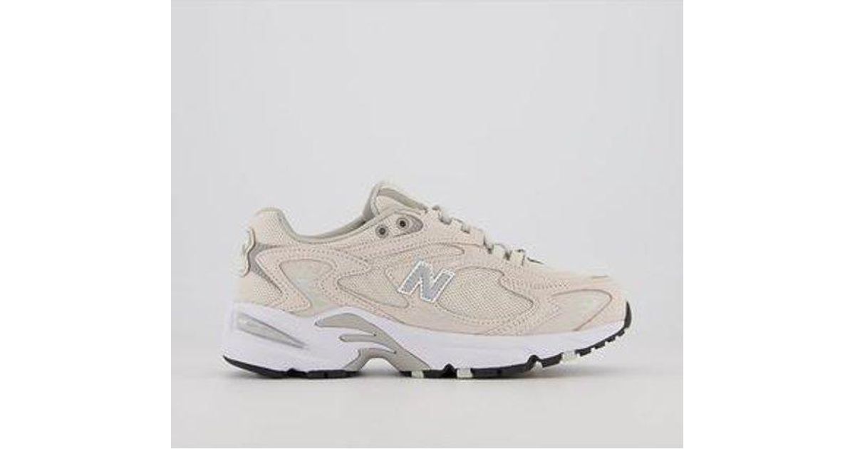 new balance 725 leather and mesh trainers